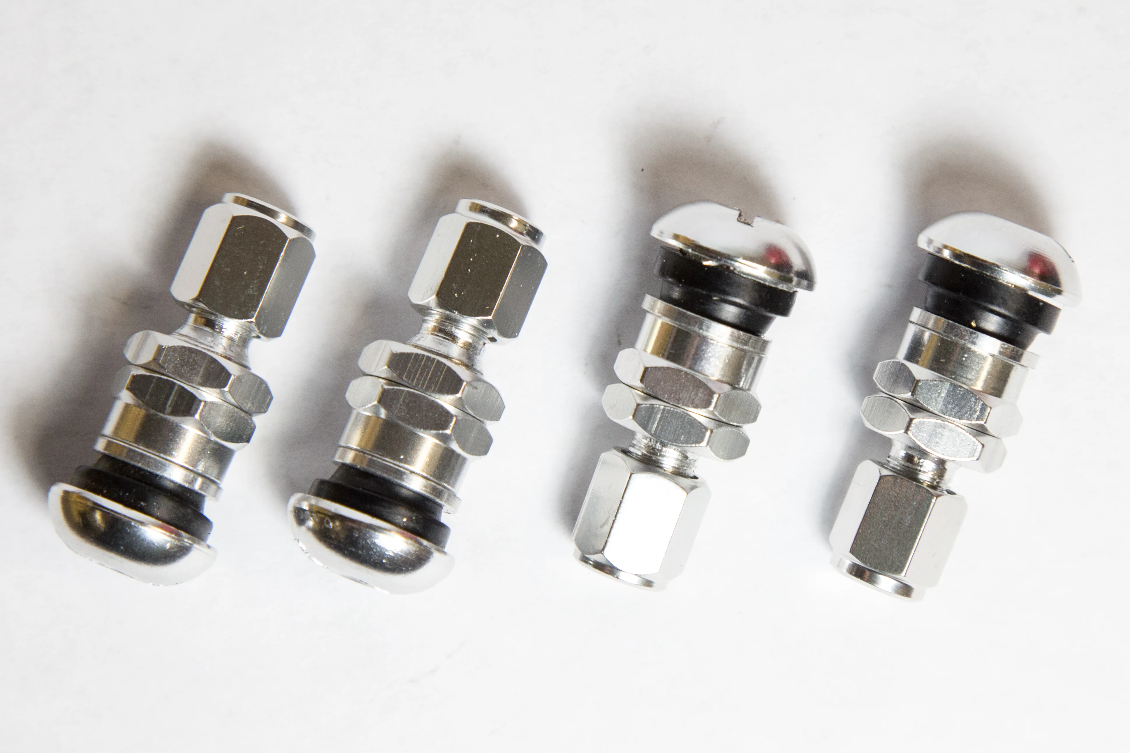 V3 Aluminum Valve Stem Set - 1.45" Long - Image 4